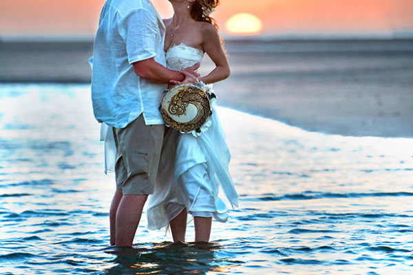 bride and groom celebrating a destination wedding in Costa Rica