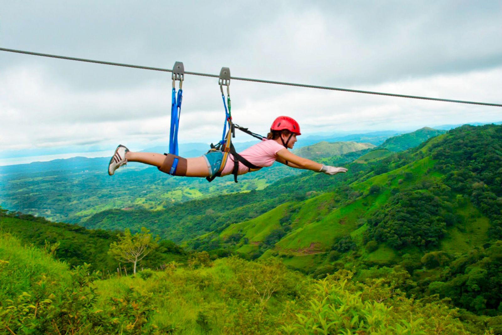 zip lining in Costa Rica
